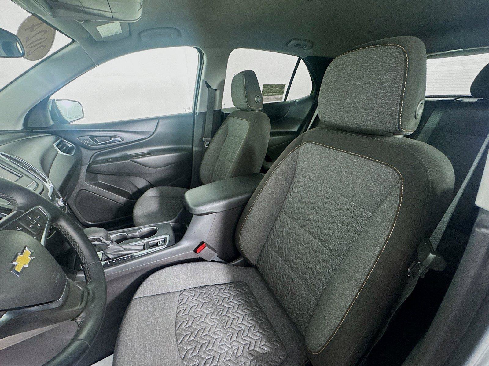 Used 2024 Chevrolet Equinox LT AWD/4WD image 19