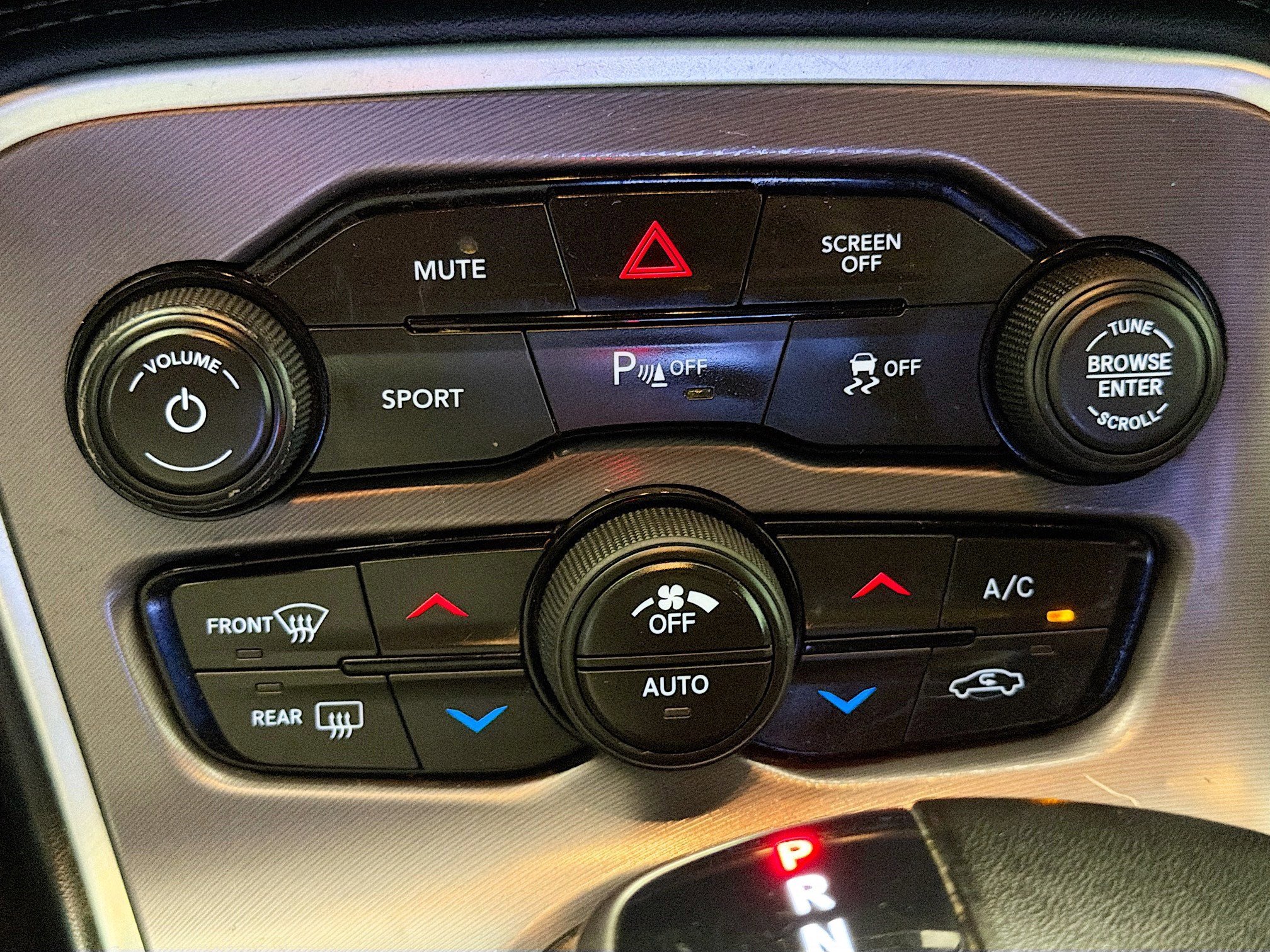 Used 2021 Dodge Challenger R/T image 10