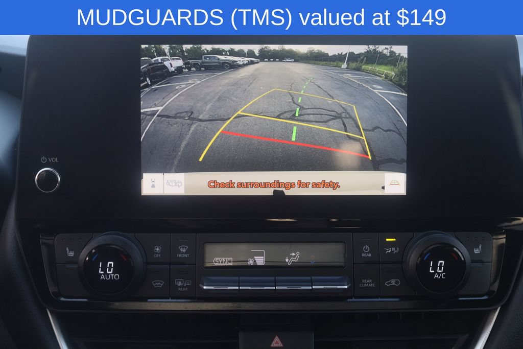 Used 2024 Toyota Grand Highlander AWD image 10