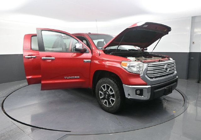 Used 2017 Toyota Tundra Limited w/ TRD Off Road Package AWD/4WD image 39