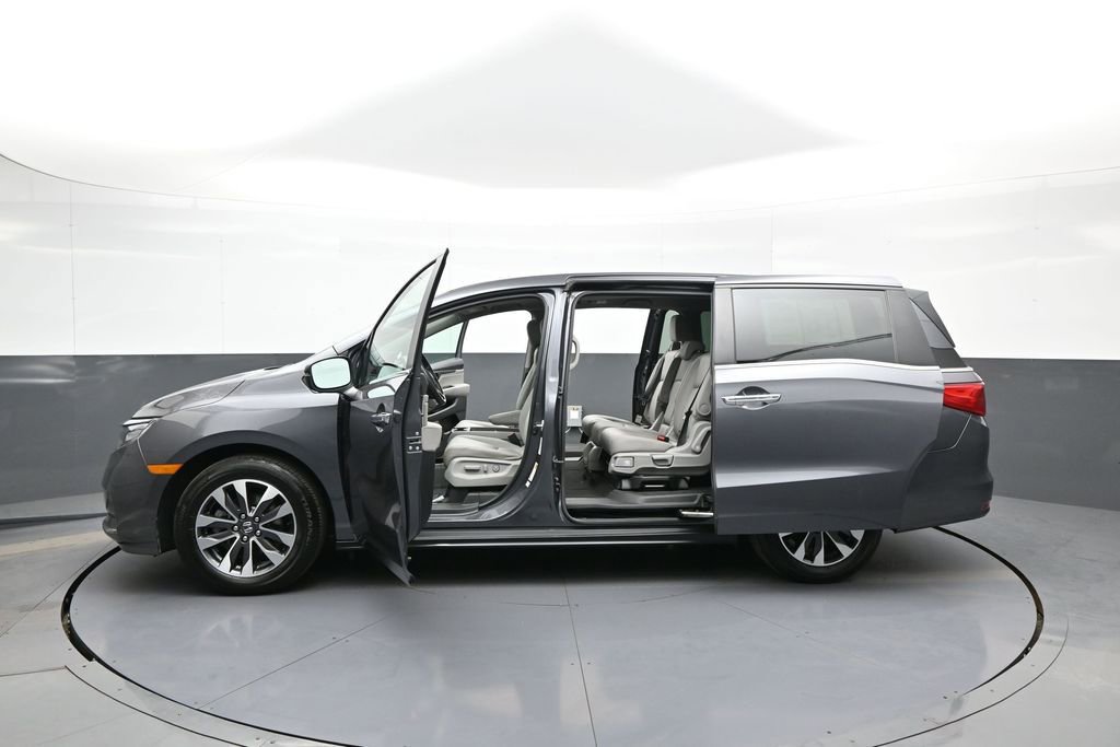 Certified 2024 Honda Odyssey EX-L image 45