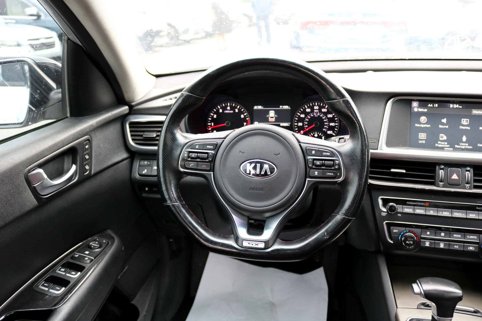 Used 2019 Kia Optima SX image 32