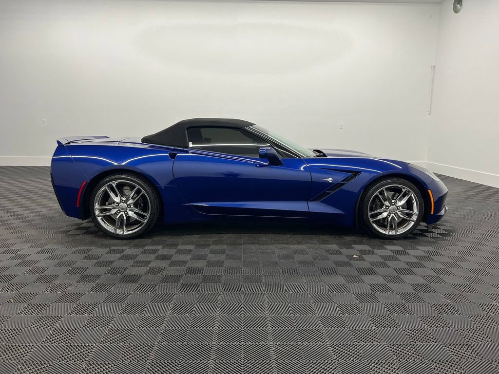 Used 2017 Chevrolet Corvette Stingray Convertible image 7