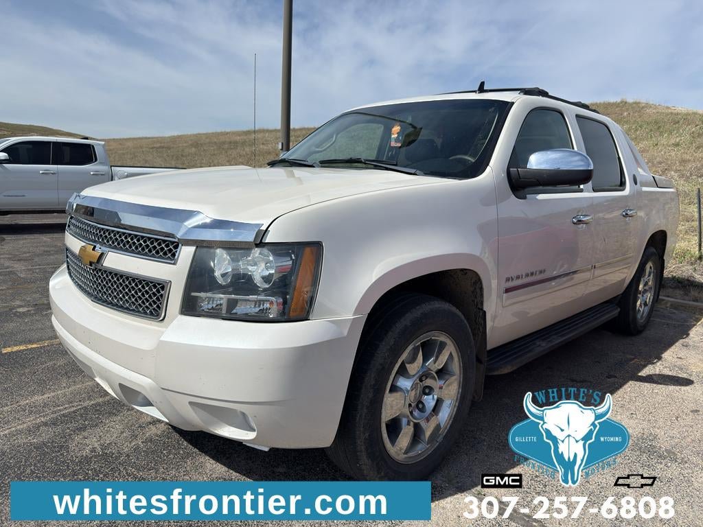 Used 2013 Chevrolet Avalanche LTZ AWD/4WD image 1
