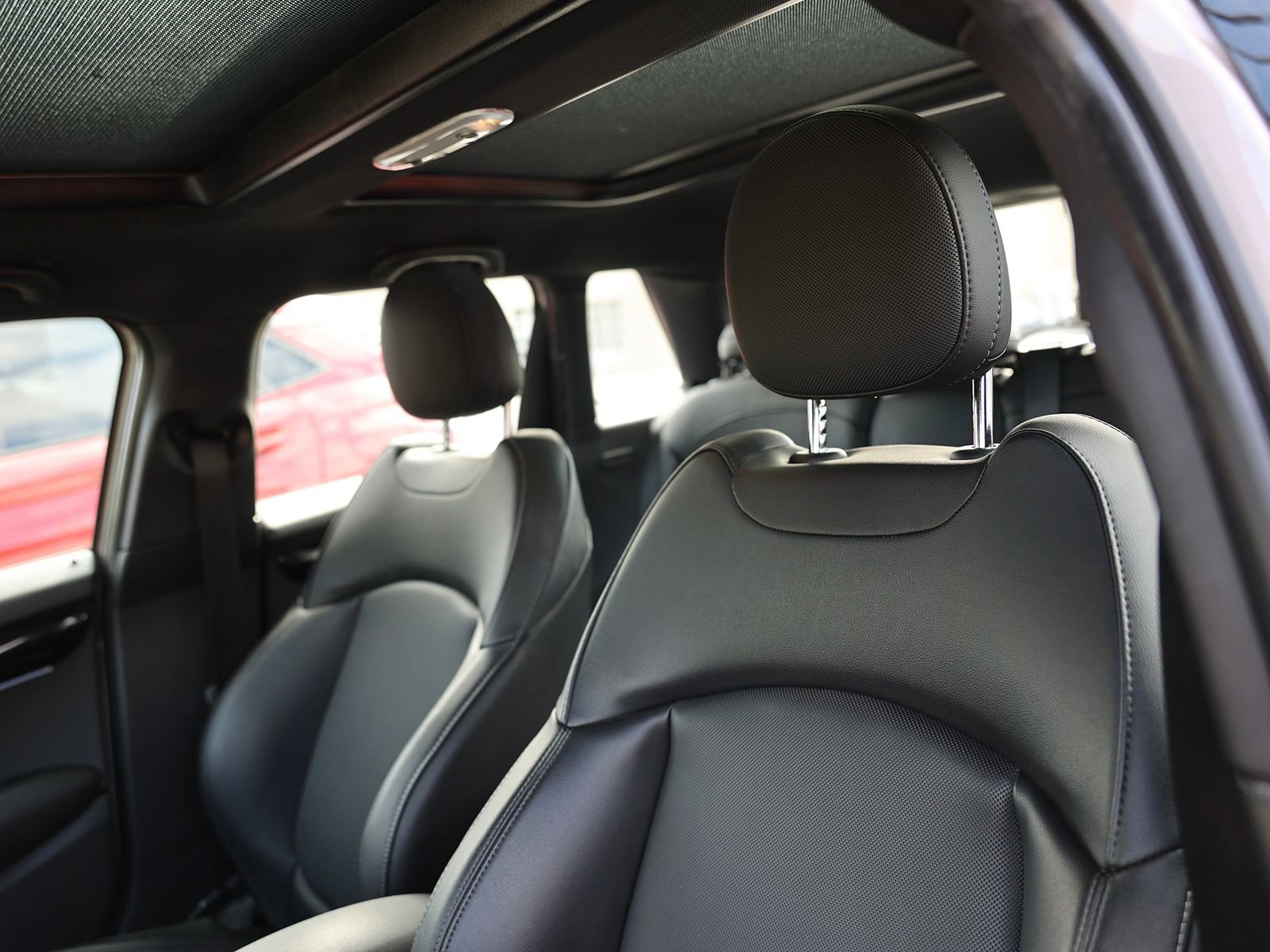 Used 2022 MINI Cooper S w/ Premium Package image 19