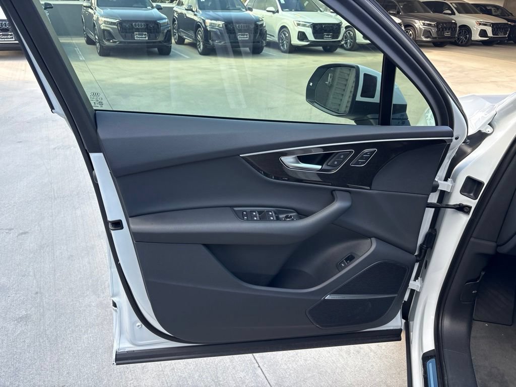New 2026 Audi Q7 2.0T Premium AWD/4WD image 10