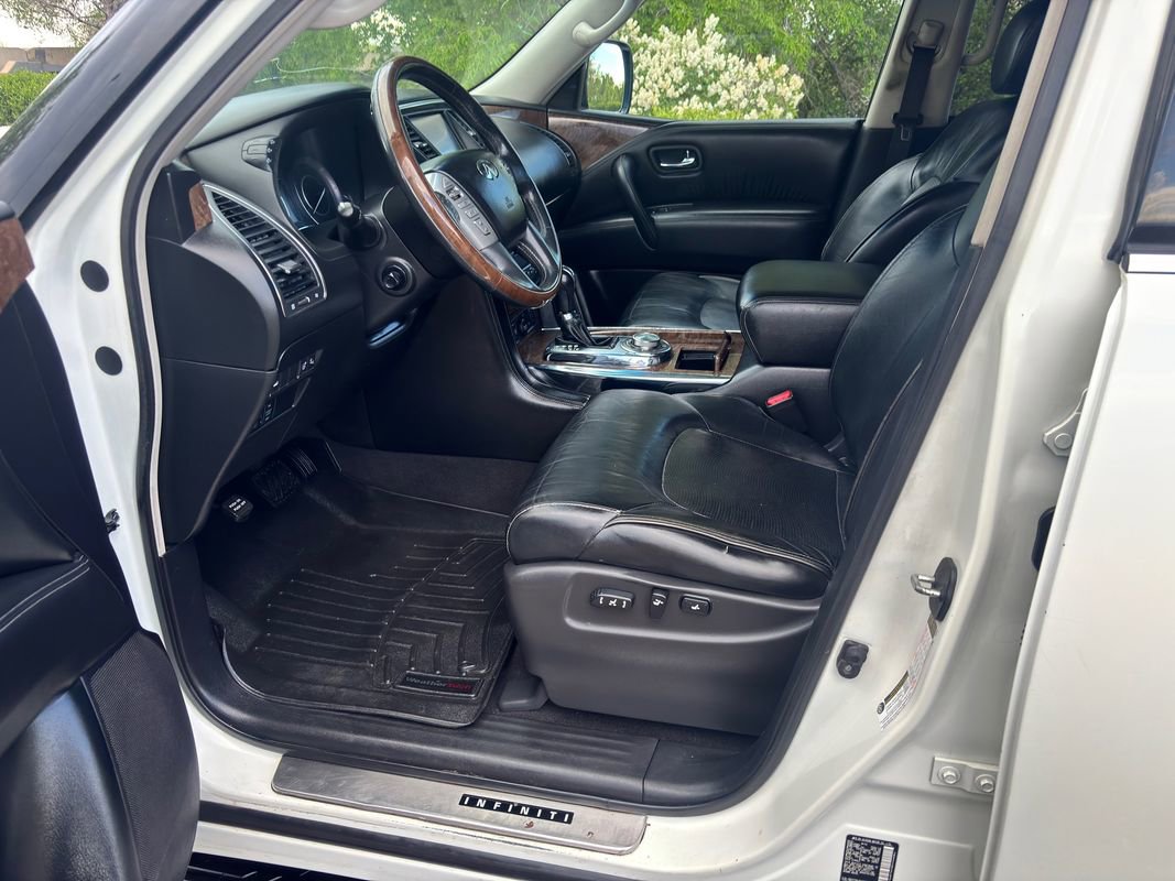 Used 2015 INFINITI QX80 Luxe w/ 22" Wheel Package AWD/4WD image 21