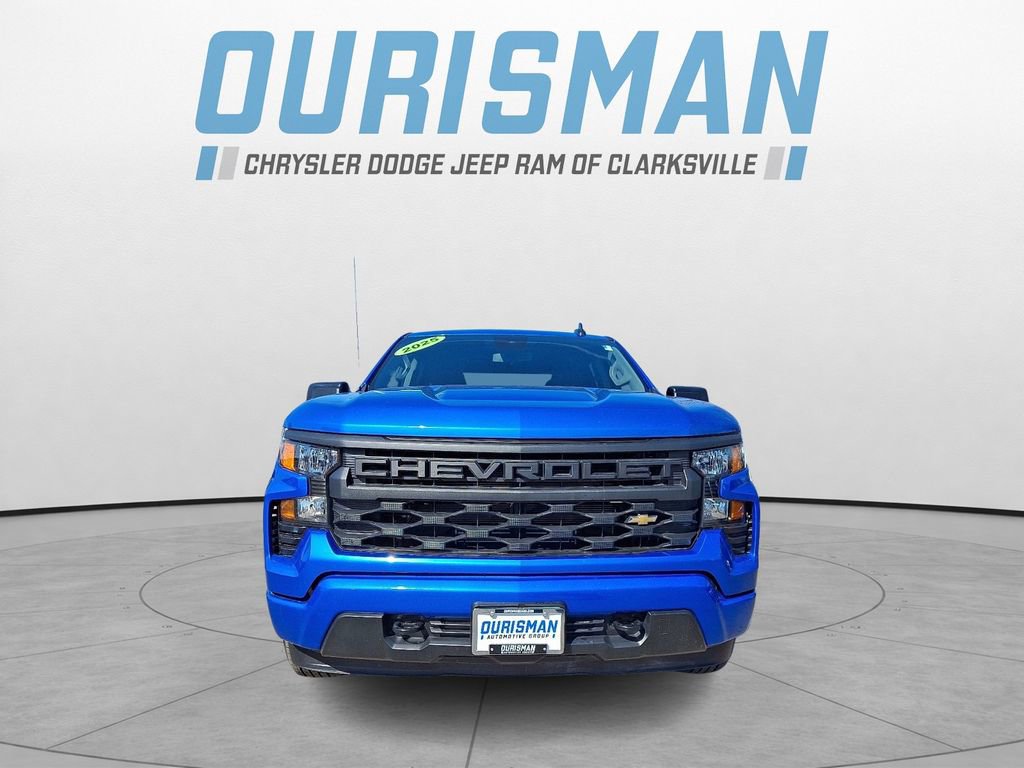 Used 2025 Chevrolet Silverado 1500 Custom w/ Turbomax Blackout Package image 2