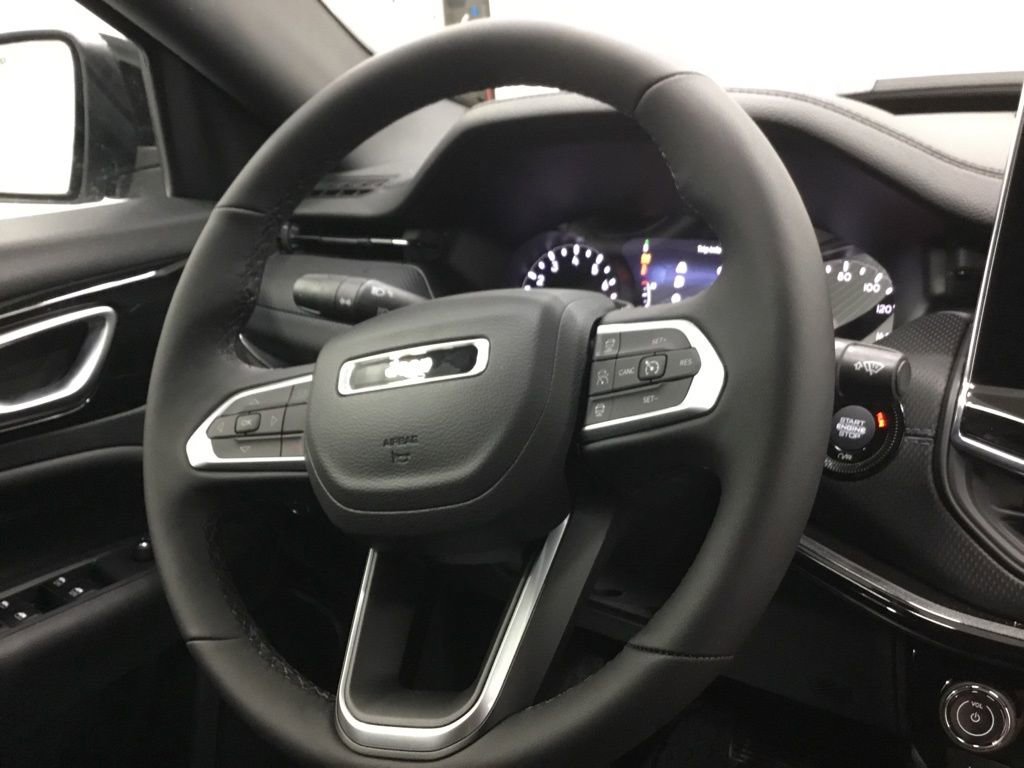 New 2026 Jeep Compass Latitude w/ Quick Order Package 29K image 40