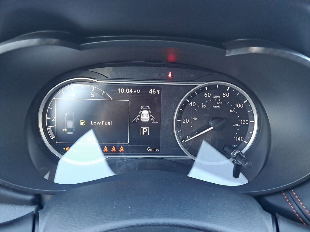 New 2025 Nissan Versa SR w/ Trunk Package image 16