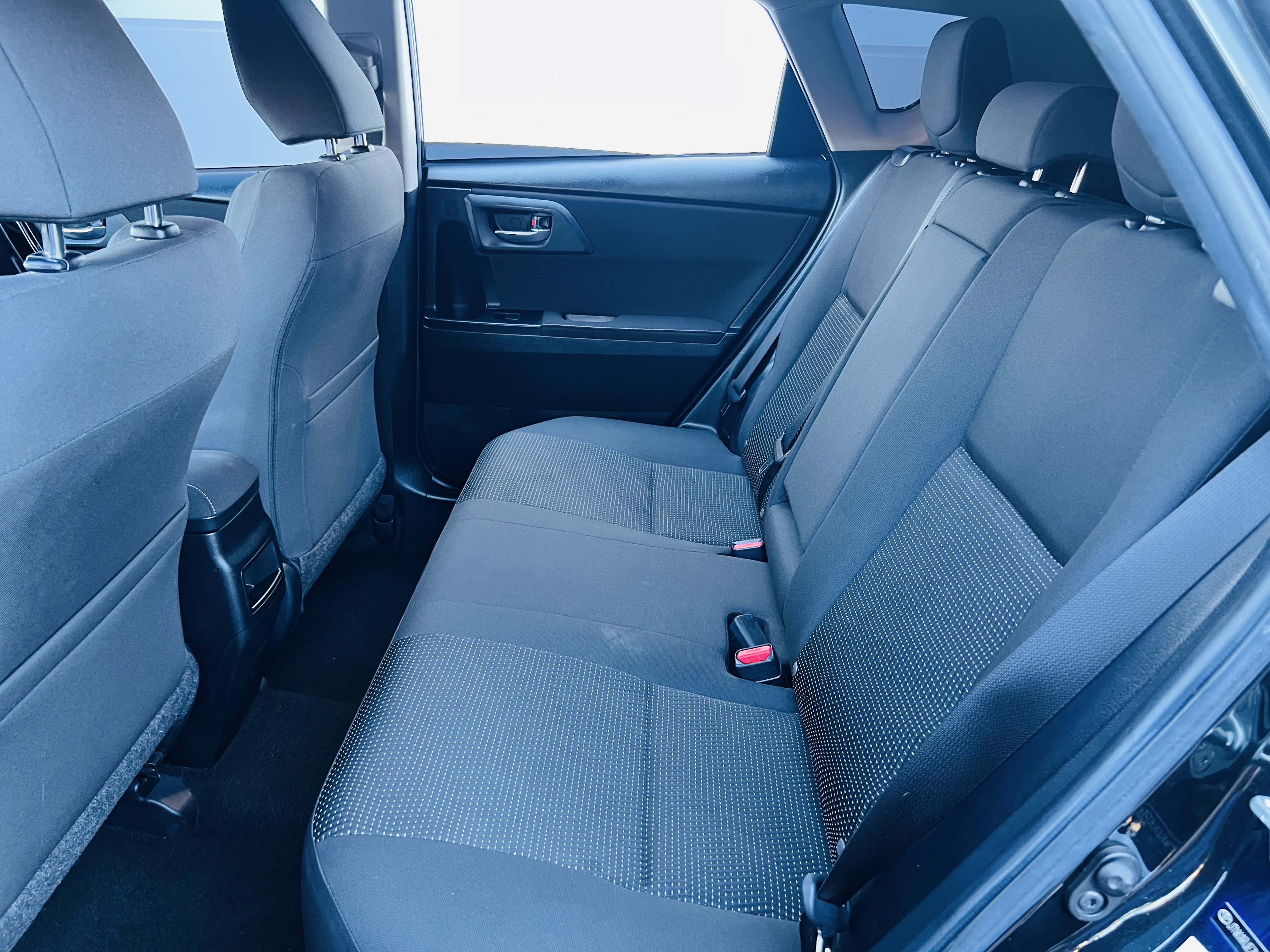 Used 2017 Toyota Corolla iM w/ Carpet Mat Package FWD image 28