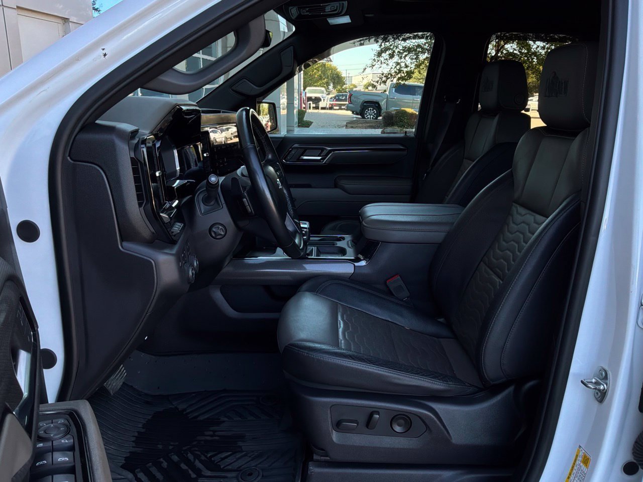 Used 2024 Chevrolet Silverado 1500 ZR2 w/ ZR2 Bison Edition AWD/4WD image 14