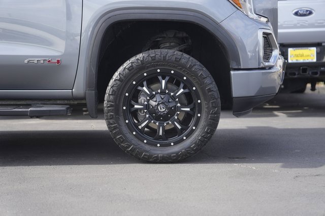 Used 2020 GMC Sierra 1500 AT4 w/ AT4 Premium Package image 4