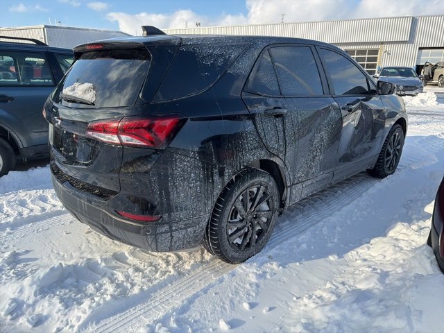 Used 2024 Chevrolet Equinox LS w/ LS Convenience Package image 5