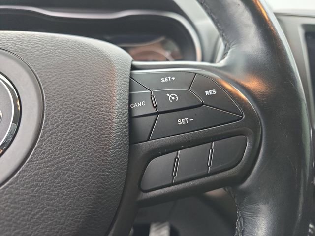 Used 2020 Jeep Cherokee Trailhawk w/ Cold Weather Group image 38