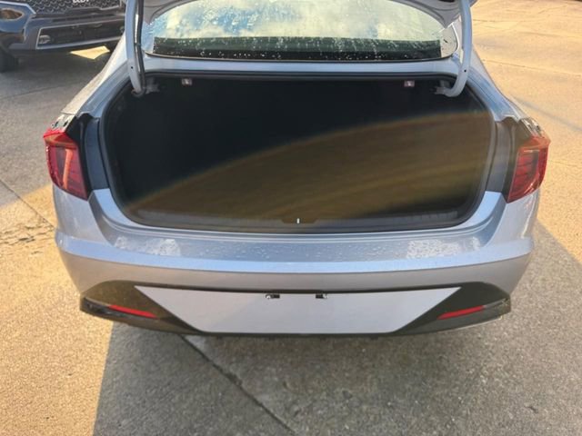 Used 2023 Hyundai Sonata SEL image 4