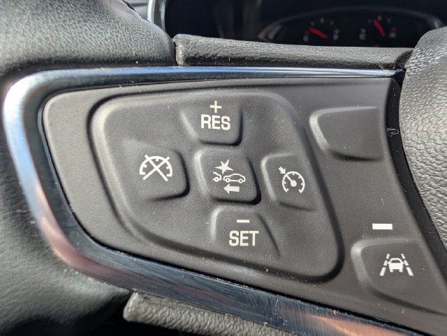 Used 2023 Chevrolet Equinox LT w/ Driver Convenience Package AWD/4WD image 20