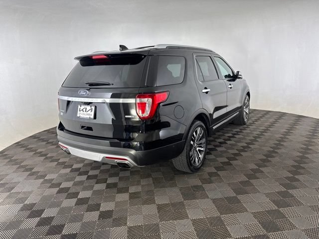 Used 2017 Ford Explorer Platinum AWD/4WD image 7