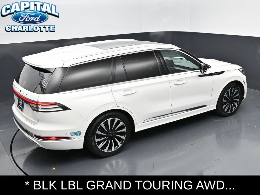 Used 2023 Lincoln Aviator Black Label Grand Touring AWD/4WD image 35