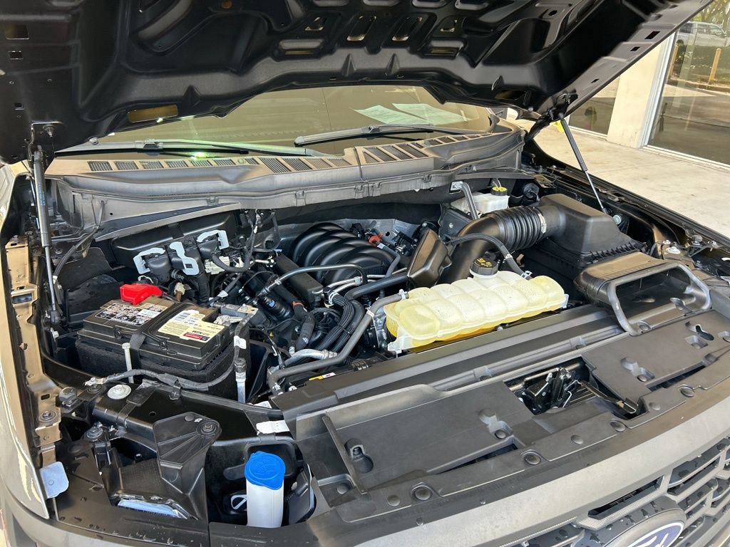 Used 2024 Ford F150 XL image 10