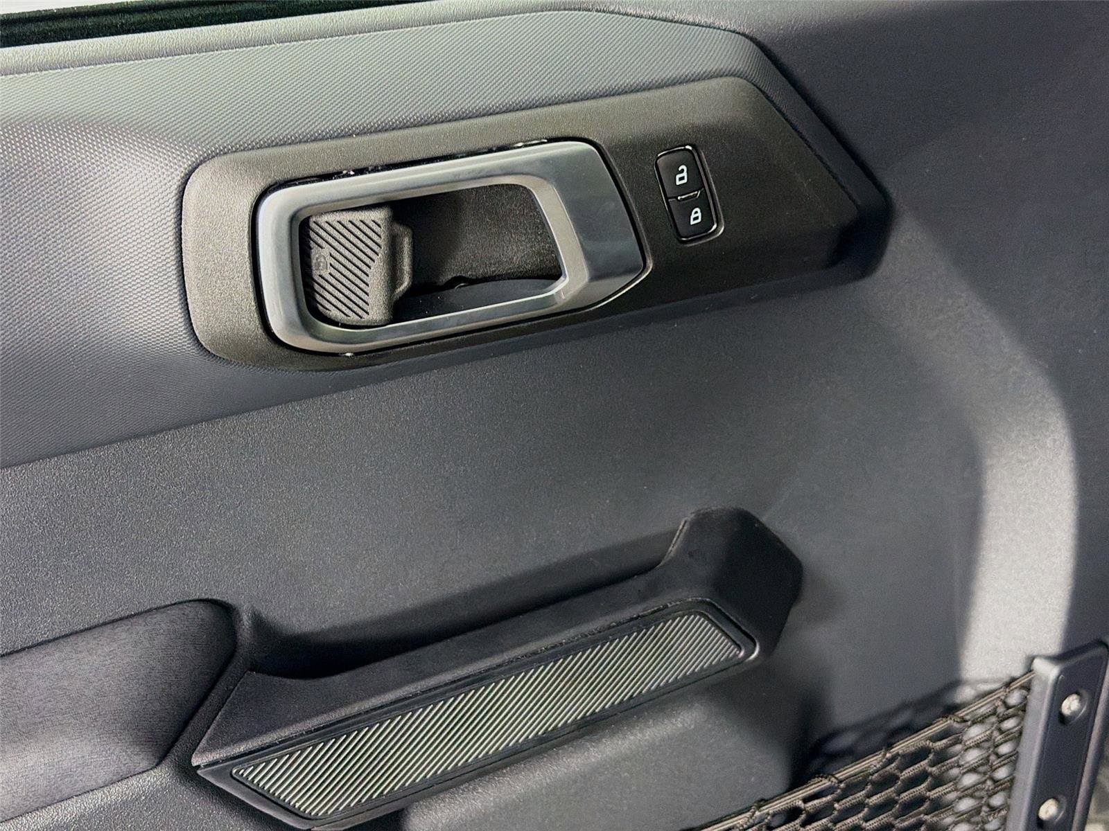 New 2025 Ford Bronco 4-Door image 18