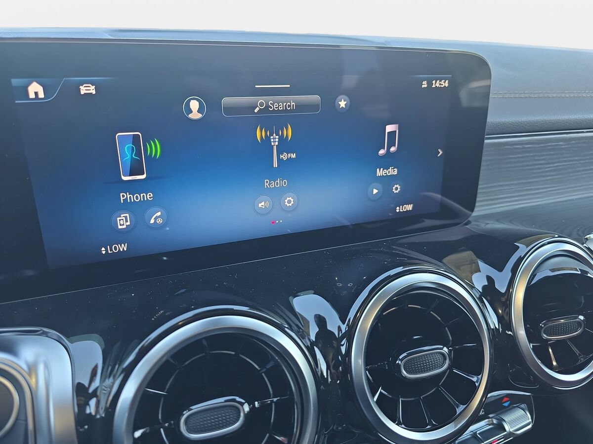 New 2026 Mercedes-Benz GLB 250 image 20