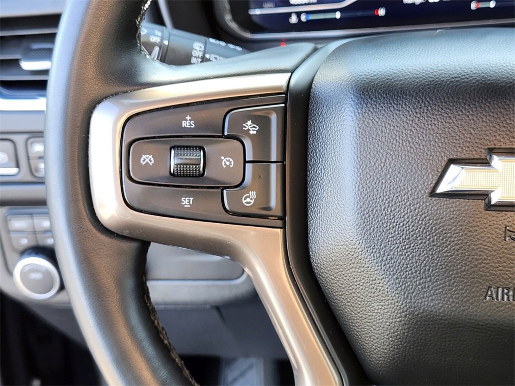 Used 2023 Chevrolet Suburban High Country w/ Premium Package 2 image 32