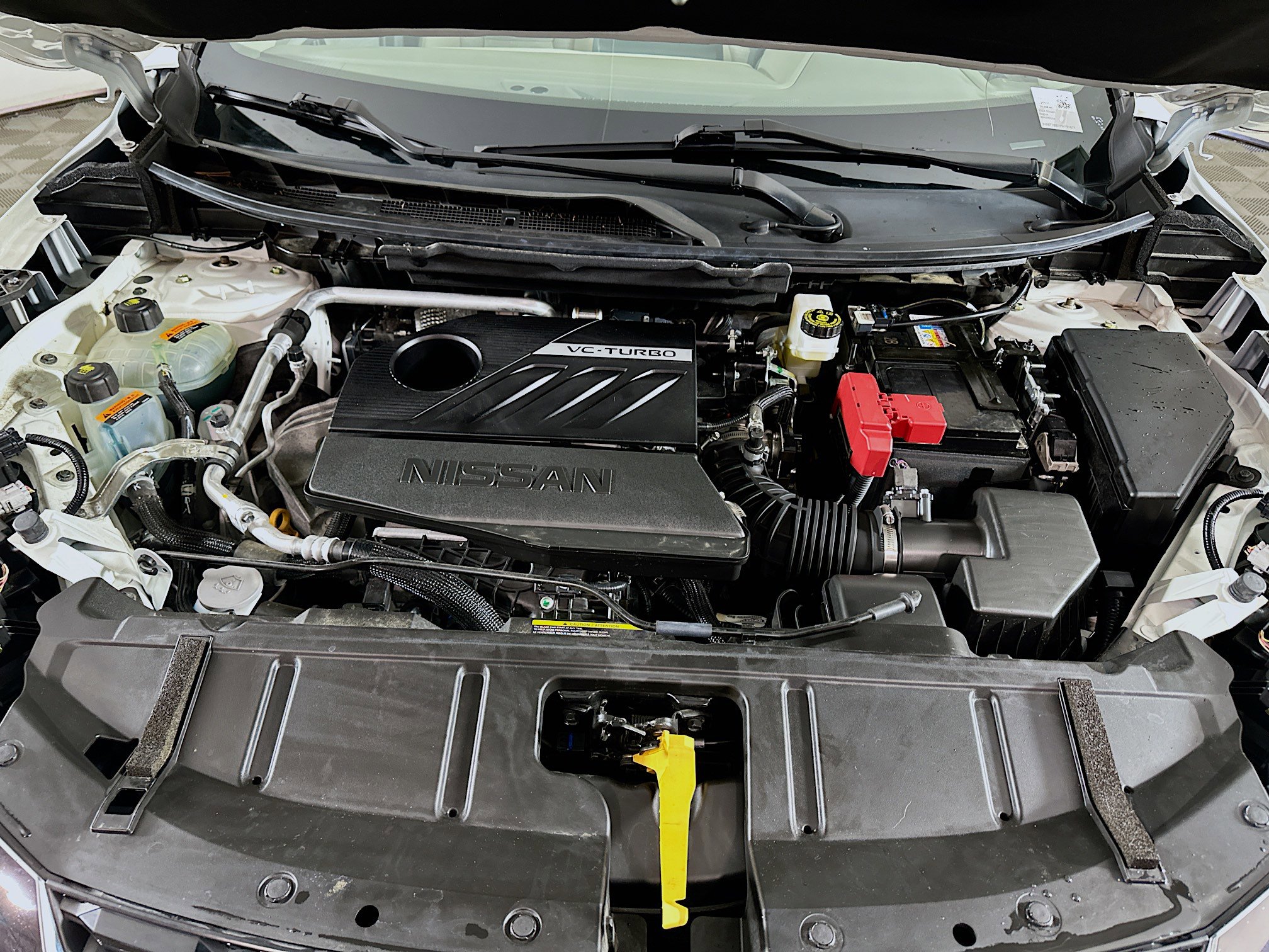 Used 2023 Nissan Rogue SV image 32