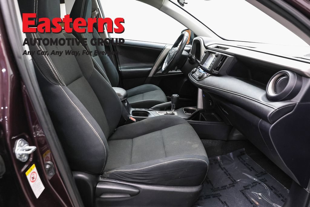 Used 2016 Toyota RAV4 XLE w/ Convenience Package AWD/4WD image 25