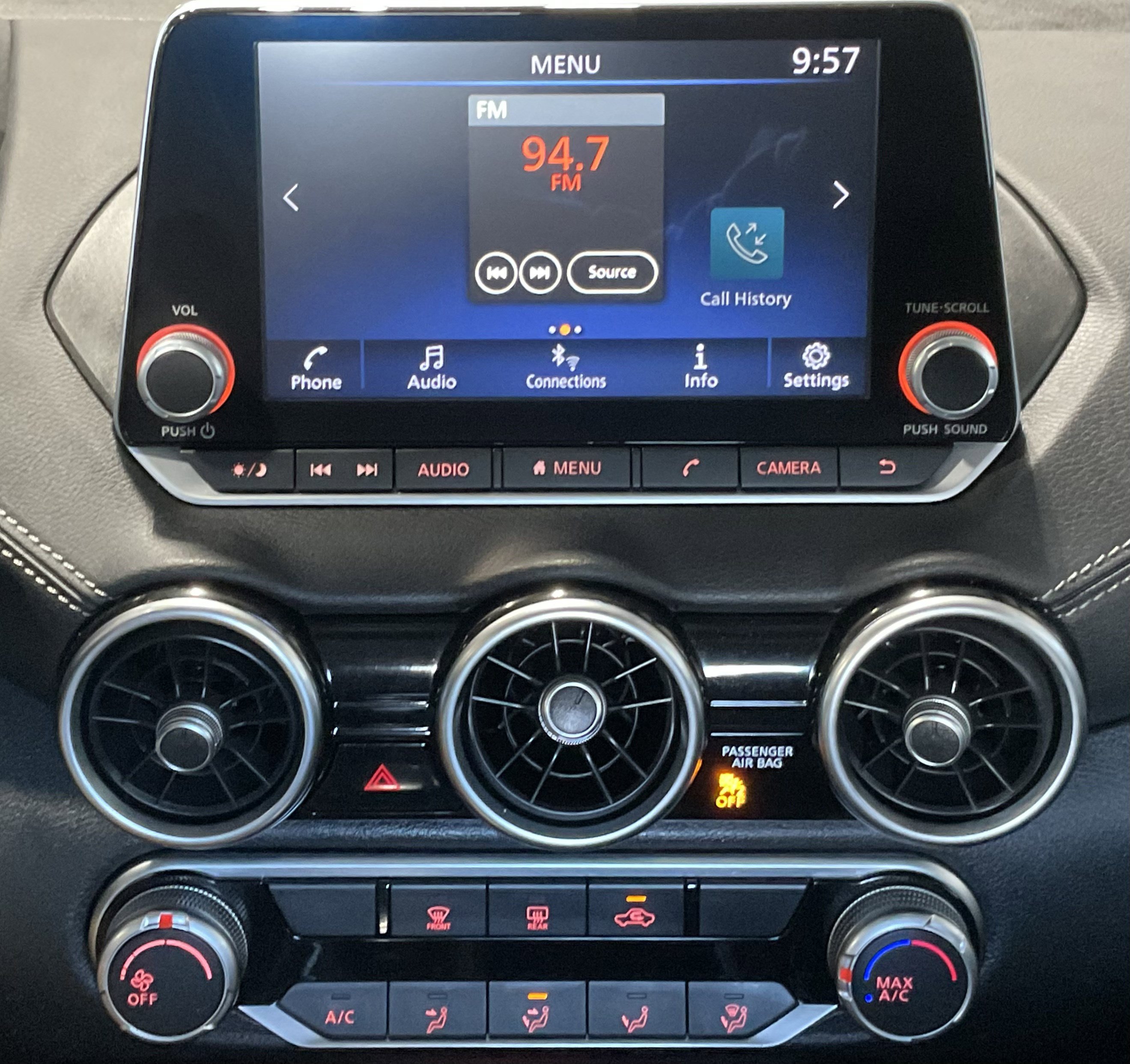 Used 2023 Nissan Sentra SV image 16