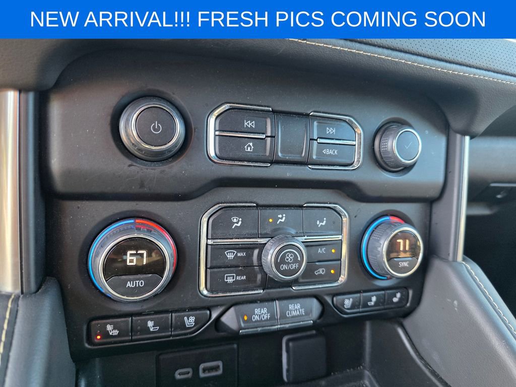 Used 2023 Chevrolet Suburban Premier image 14