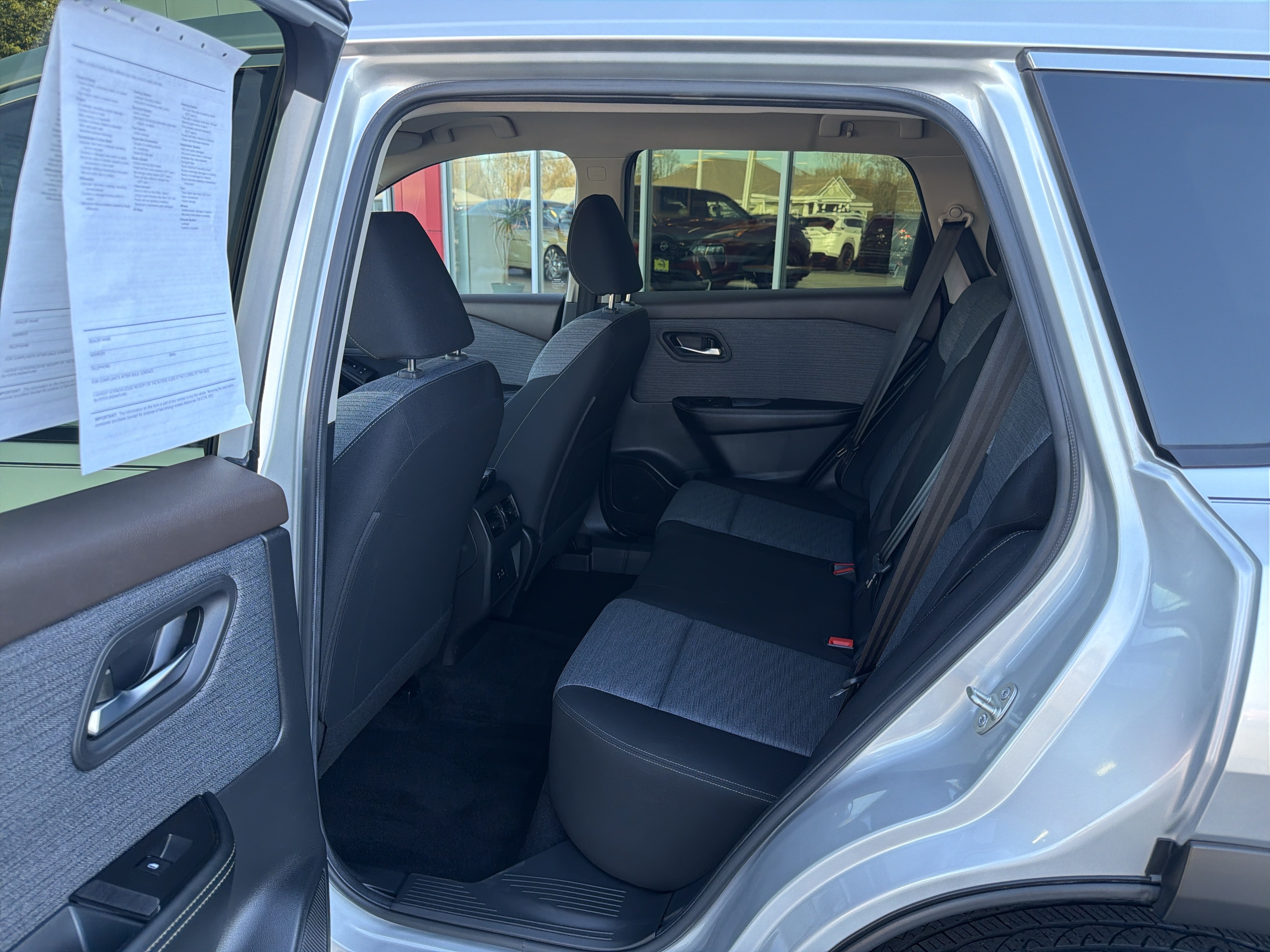 Certified 2023 Nissan Rogue SV AWD/4WD image 6