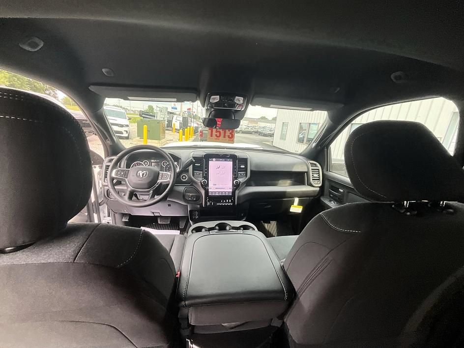 New 2026 RAM 2500 Tradesman AWD/4WD image 35
