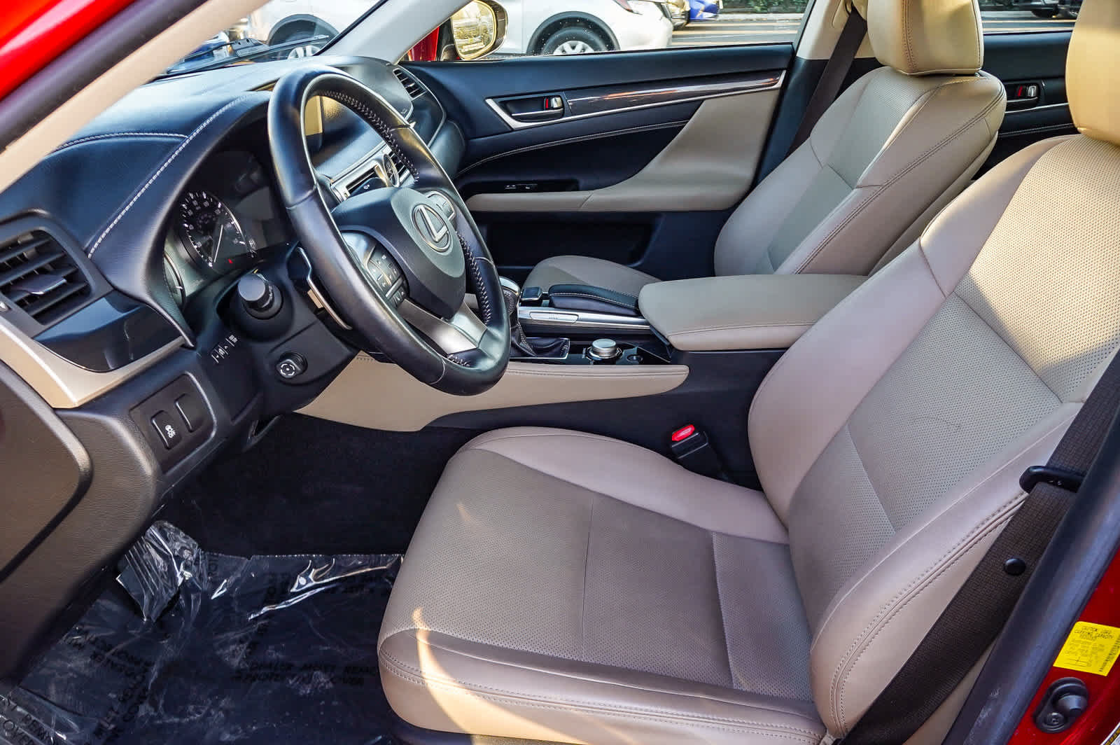 Used 2016 Lexus GS 200t RWD image 23