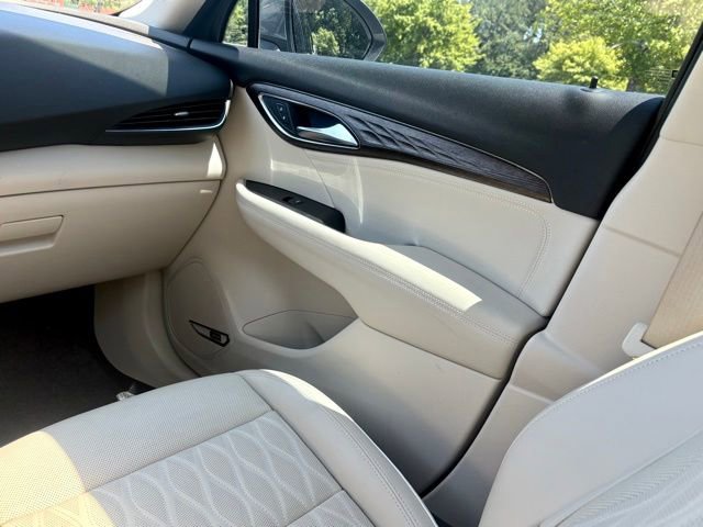 Used 2023 Buick Envision Avenir FWD image 26