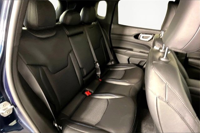 New 2026 Jeep Compass Latitude image 11