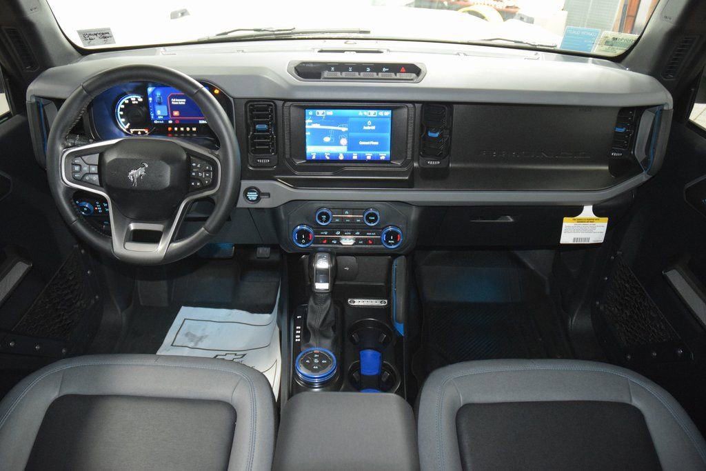 Used 2022 Ford Bronco Black Diamond w/ Sasquatch Package image 26