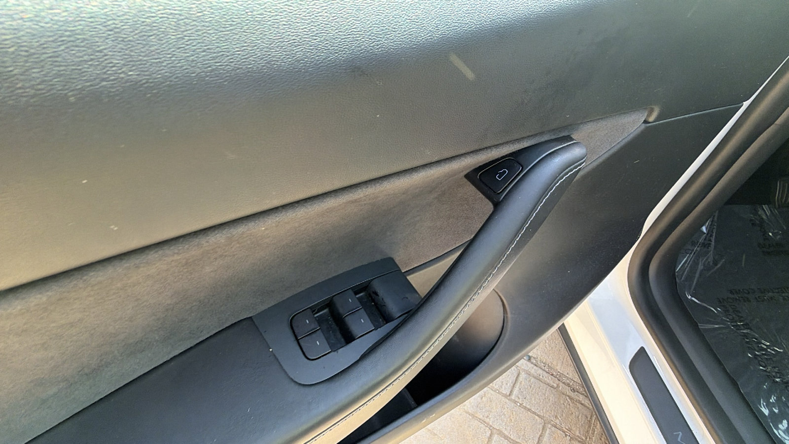 Used 2021 Tesla Model Y Long Range image 15