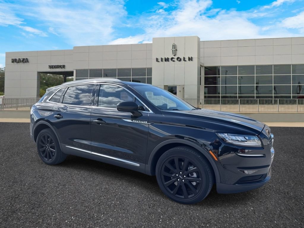 Certified 2023 Lincoln Nautilus Reserve w/ Monochromatic Package