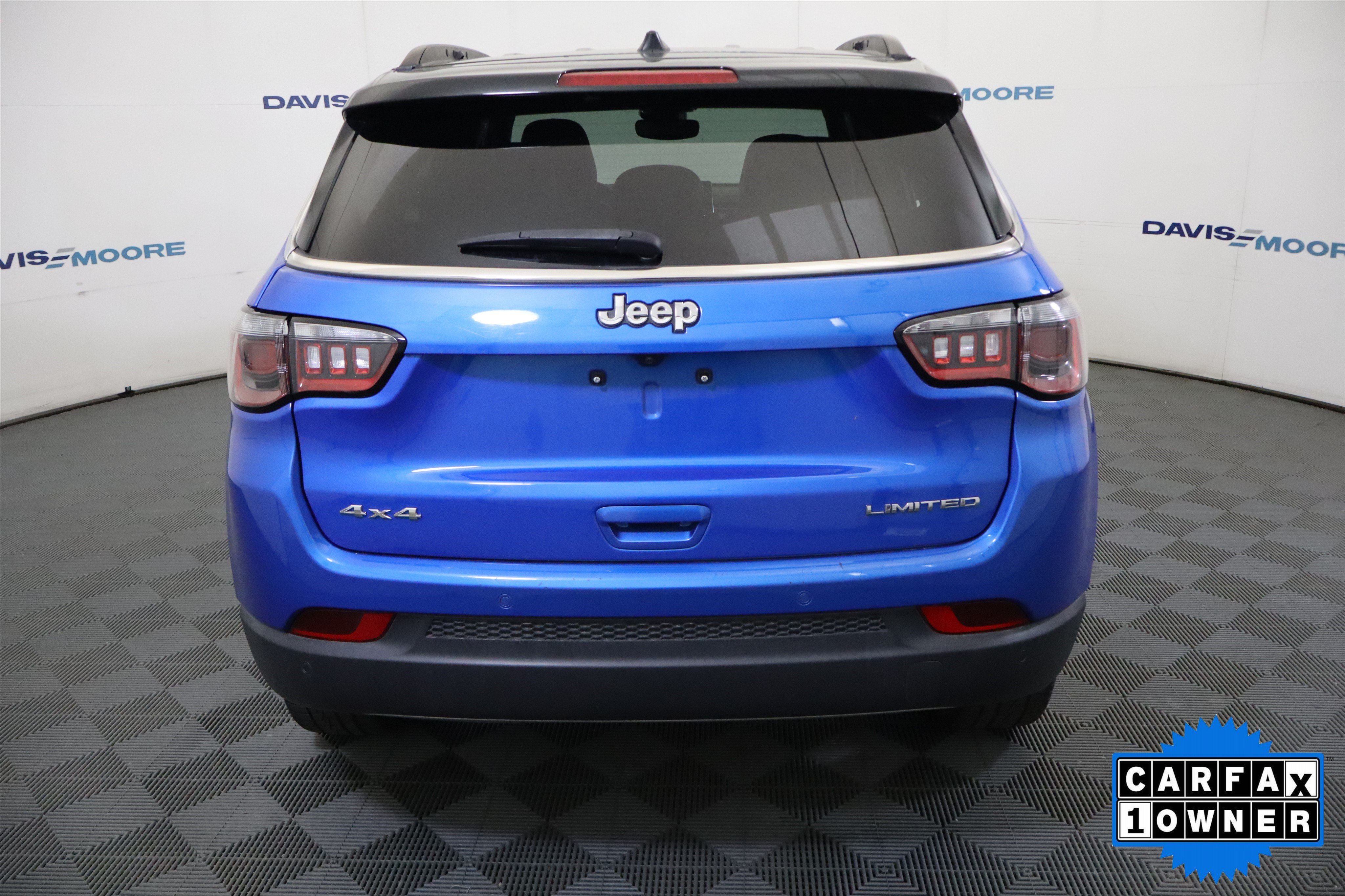 Used 2024 Jeep Compass Limited AWD/4WD image 8