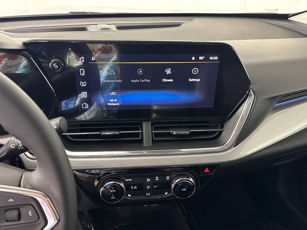 New 2026 Chevrolet Trax LT w/ Driver Confidence Package FWD image 14