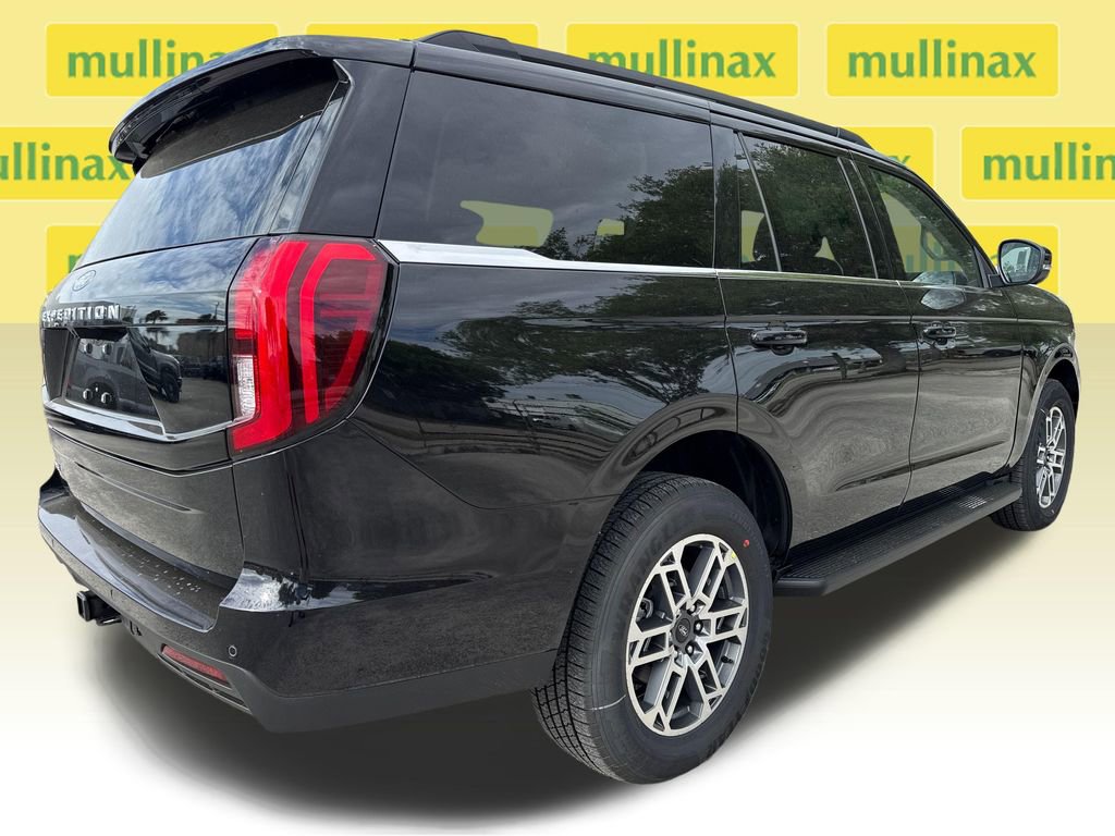 New 2026 Ford Expedition Active RWD image 15