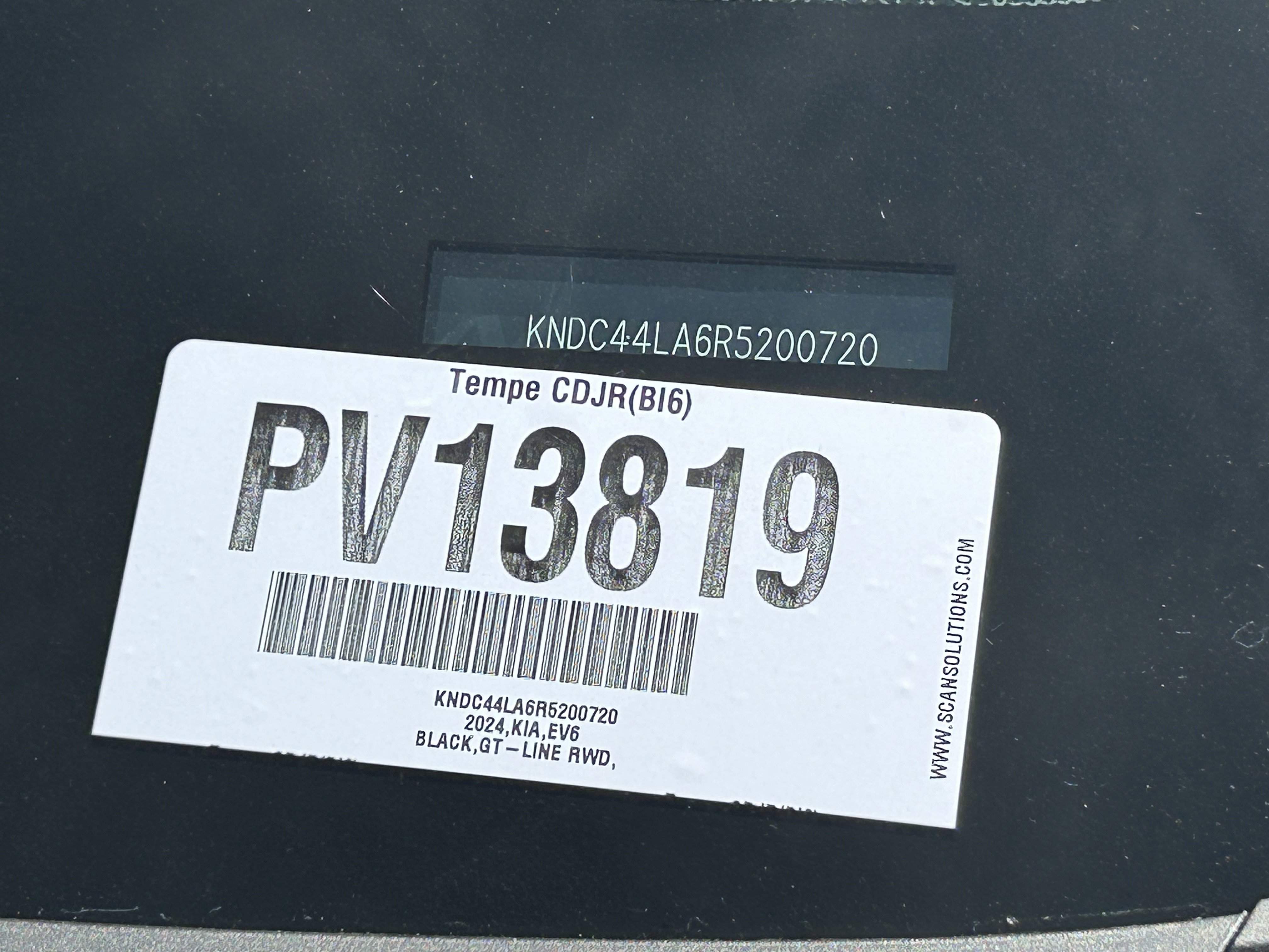 Used 2024 Kia EV6 GT-Line image 32