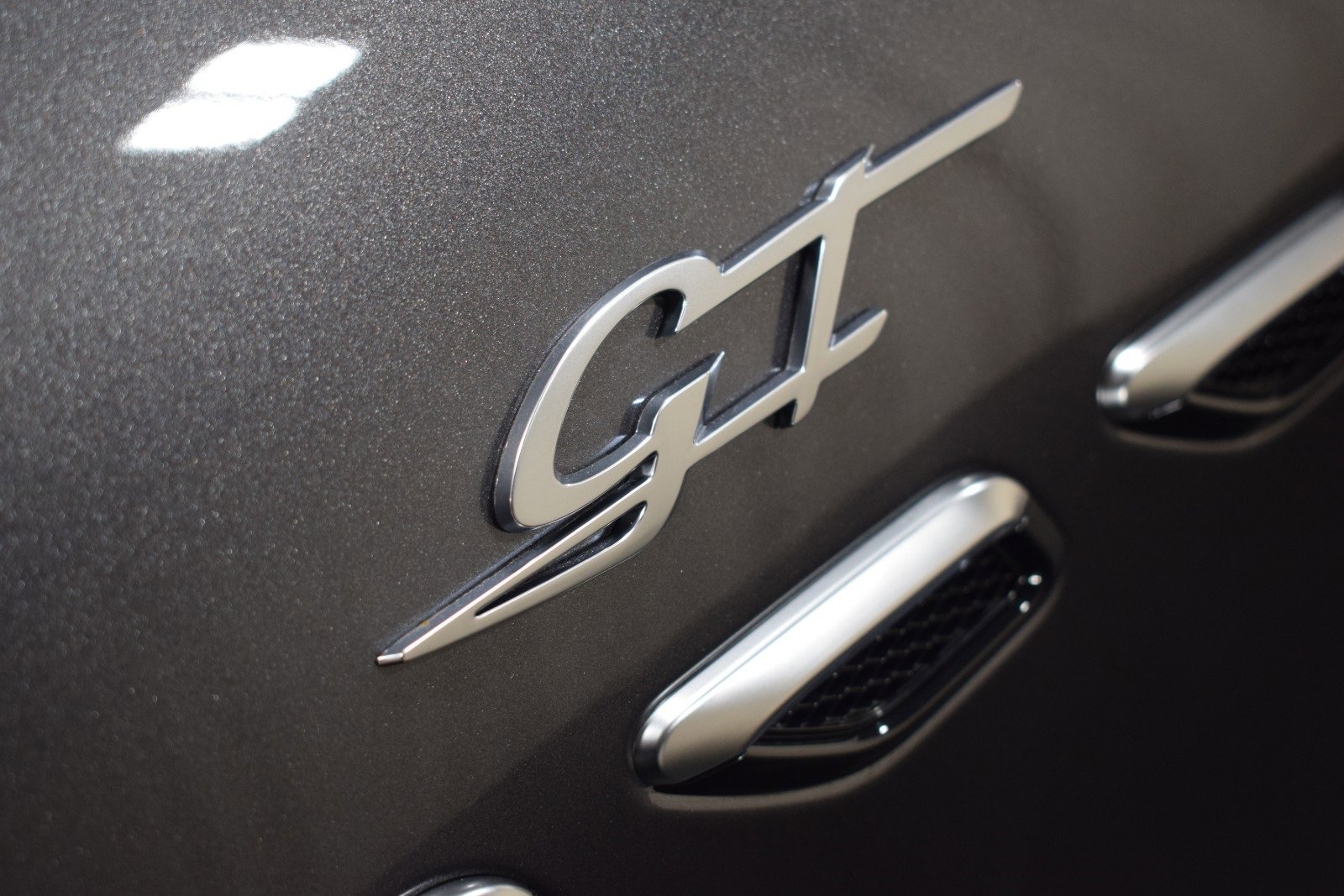 New 2024 Maserati Grecale GT image 12