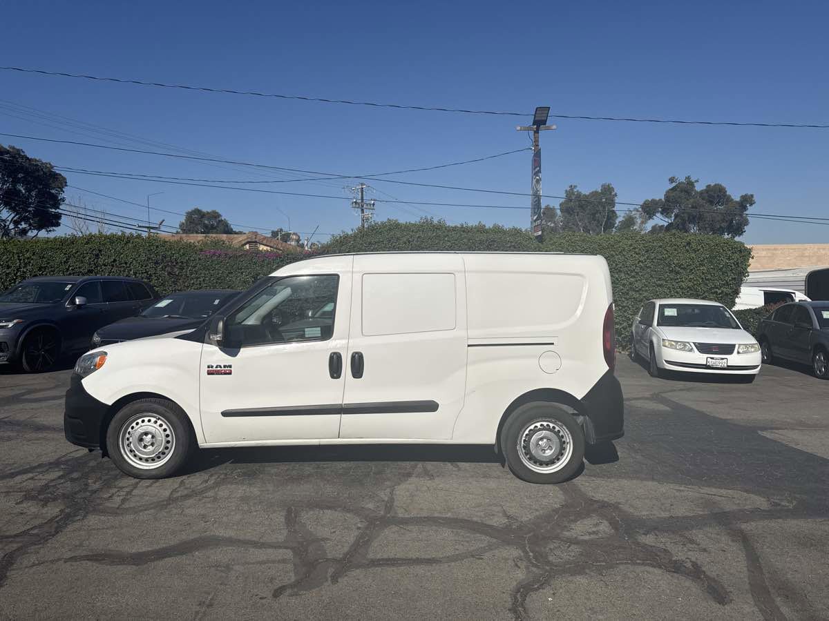 Used 2018 RAM ProMaster City Tradesman image 4