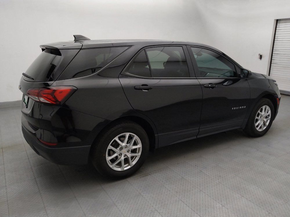 Used 2024 Chevrolet Equinox LS w/ LS Convenience Package FWD image 10