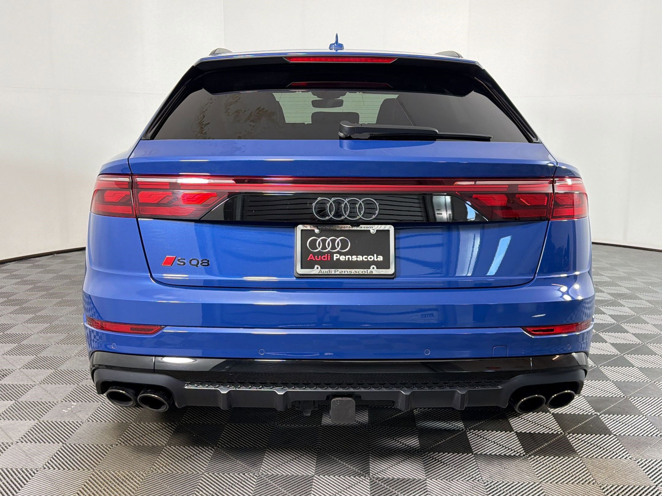 Certified 2025 Audi SQ8 Prestige image 8