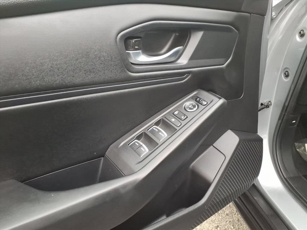 Used 2023 Honda Accord EX image 16
