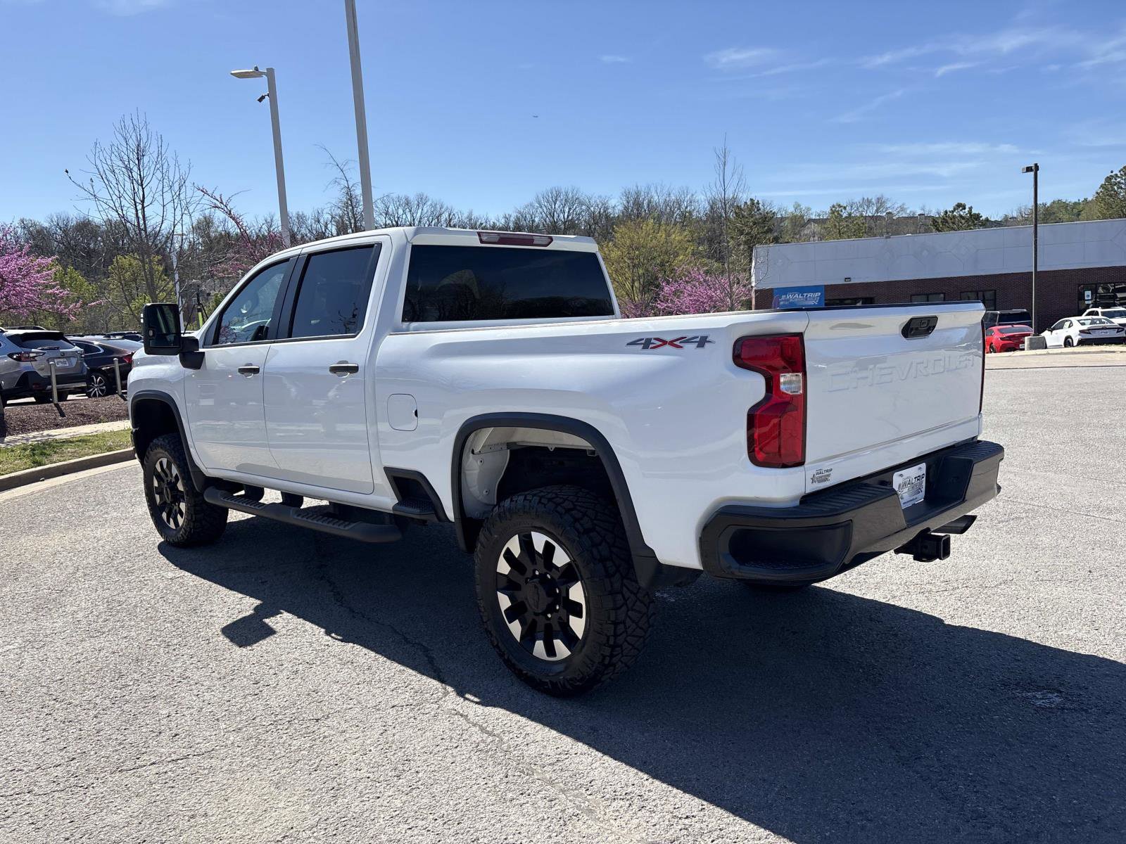 Used 2020 Chevrolet Silverado 2500 Custom w/ Custom Value Package image 6