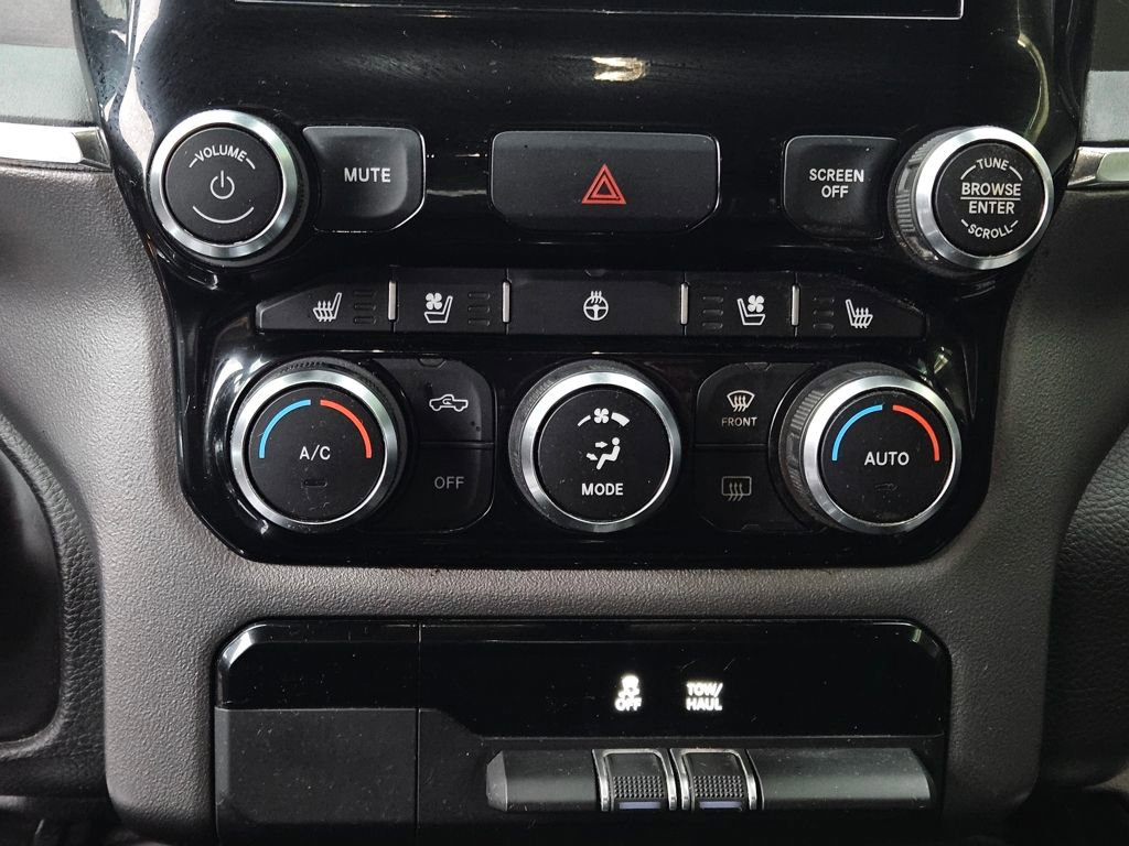 Used 2024 RAM 1500 Laramie image 22